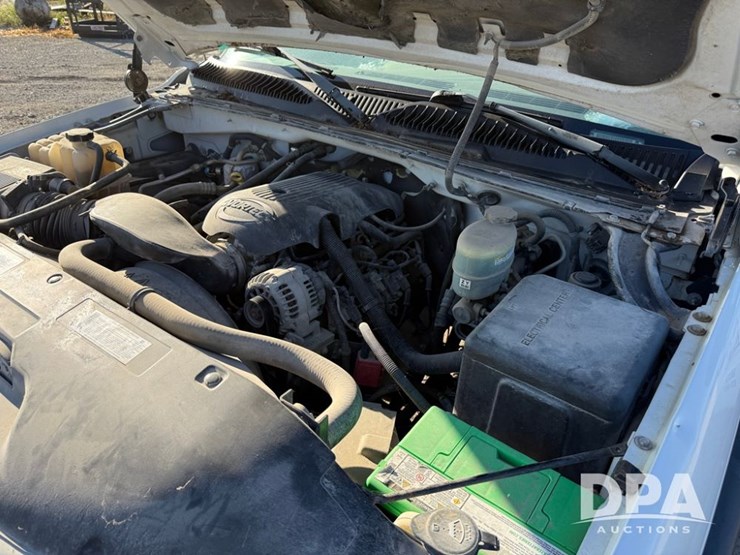 2002-gmc-3500-image-70