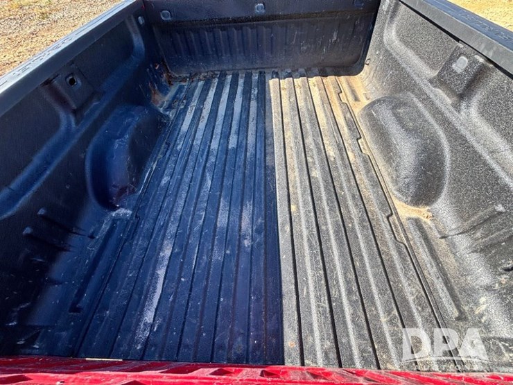 2016-chevrolet-2500-image-31