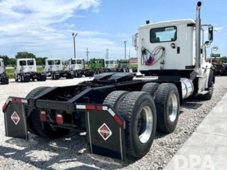 2014-international-paystar-5900-image-8