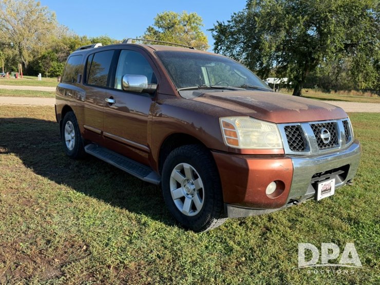 2004-nissan-armada-se-image-3