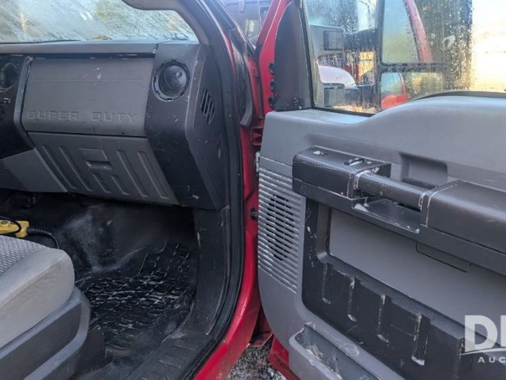 2011-ford-f250-image-12