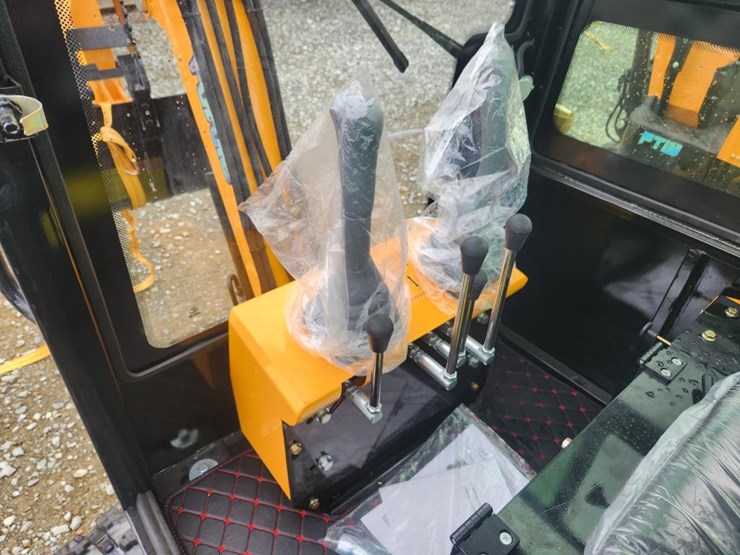 #6460-•-unused-future-ft13c-mini-excavator-image-19