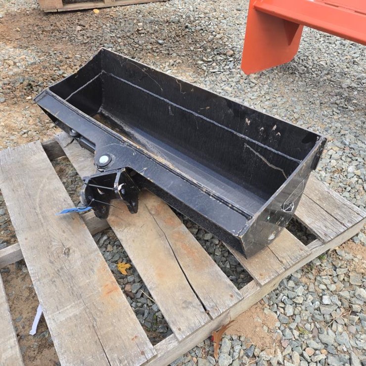#6909 • Approx. 40" Unused Mini Excavator Tilt Bucket