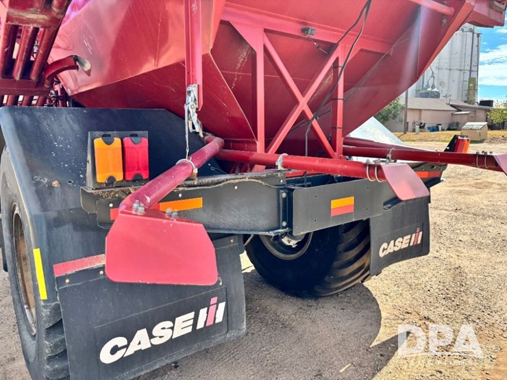 2014-case-ih-titan-4530-image-37