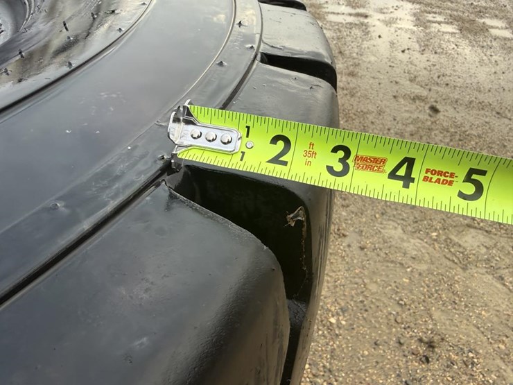 #2135-•-(4)-super-grip-grader-tires-image-17