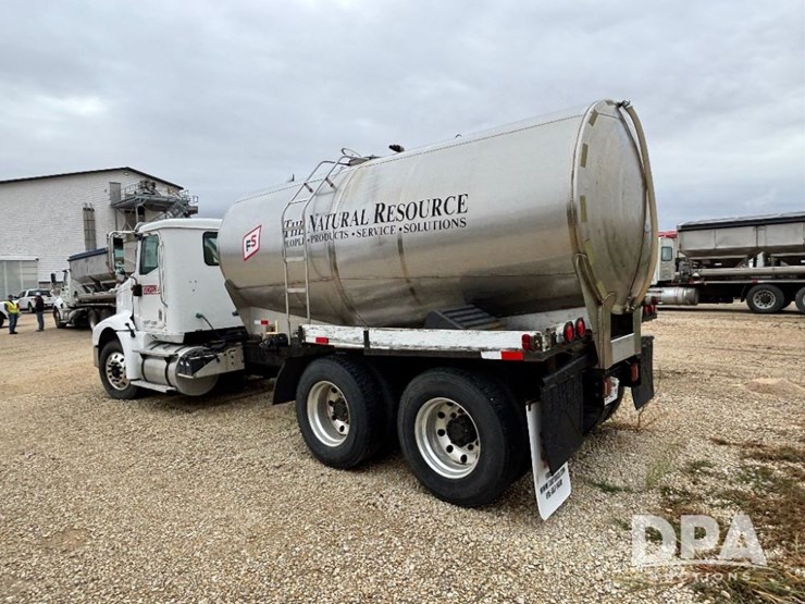 2007-ihc-9200i-liquid-nurse-truck-(gp11642,-unit-505)-image-14