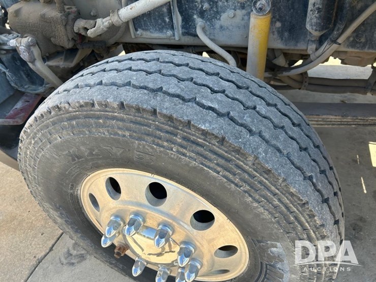 1994-kenworth-t600-image-13
