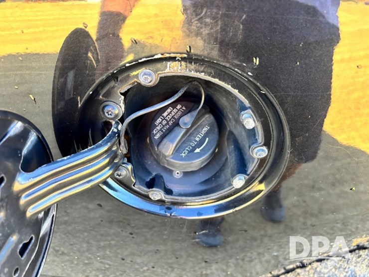 2016-dodge-ram-1500-image-28