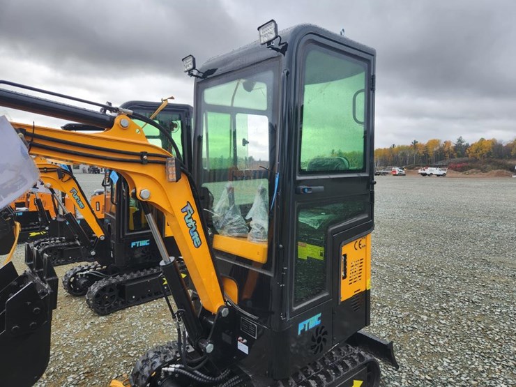 #6459-•-unused-future-ft13c-mini-excavator-image-11