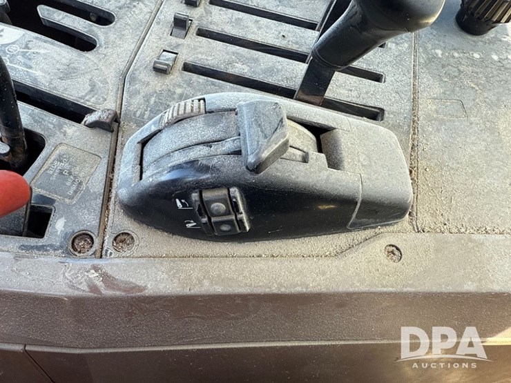 1996-john-deere-7400-image-64