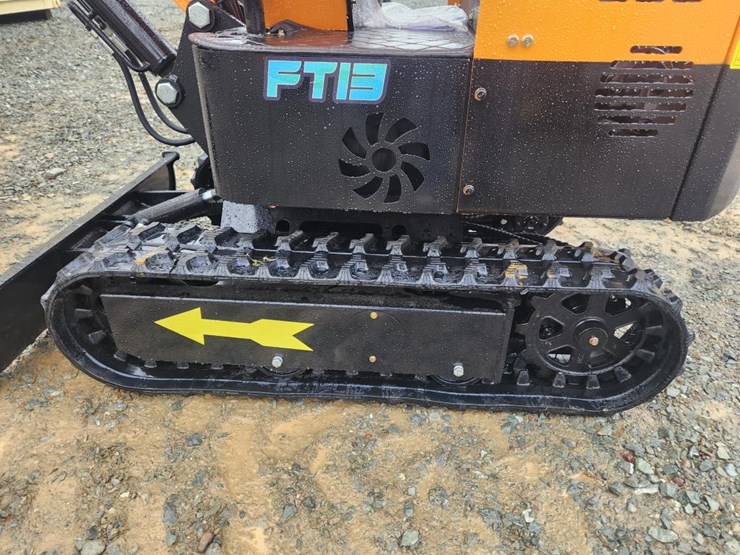 #6457-•-unused-future-ft13-mini-excavator-image-19