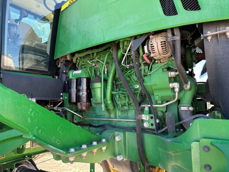 2015-john-deere-r4045-image-27