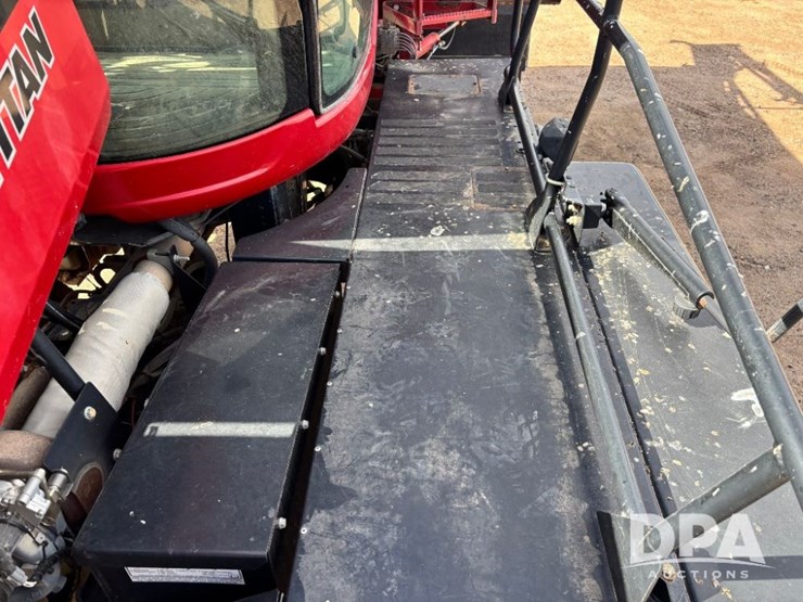 2014-case-ih-titan-4530-image-61