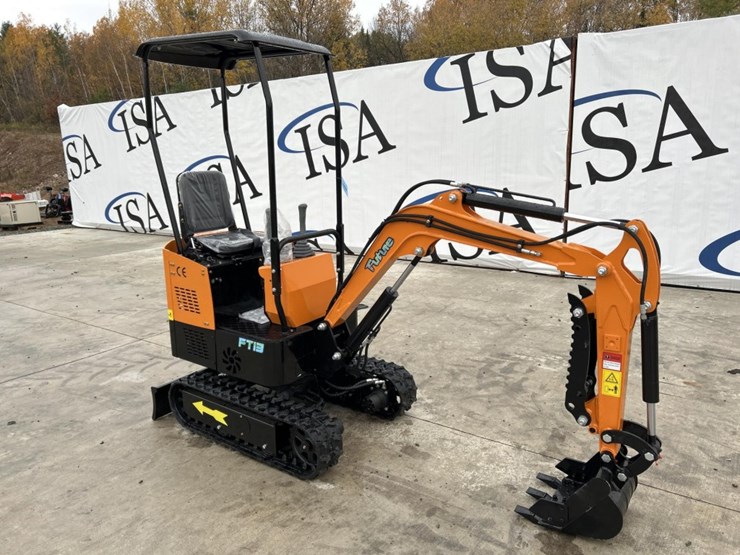 #6463-•-unused-future-ft13-mini-excavator-image-7