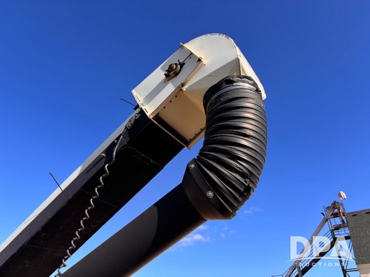 2010-meridian-240rt-image-24