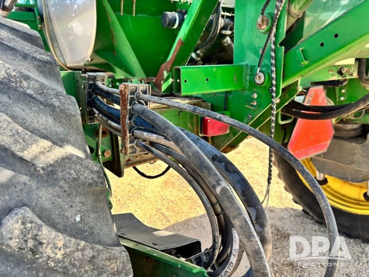 2014-john-deere-4940-image-52