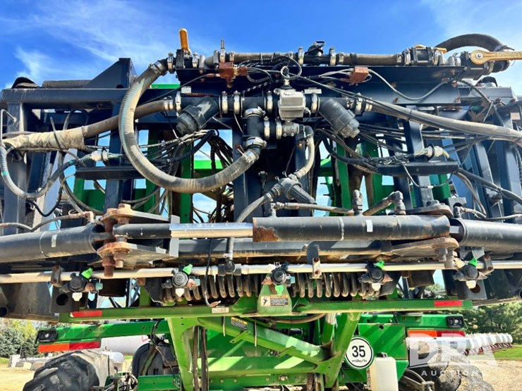 2014-john-deere-4940-image-87