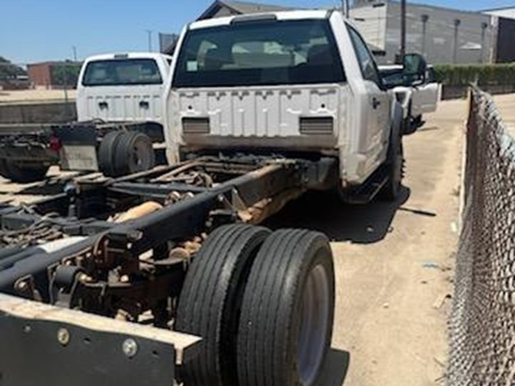 2019-ford-f550-image-4