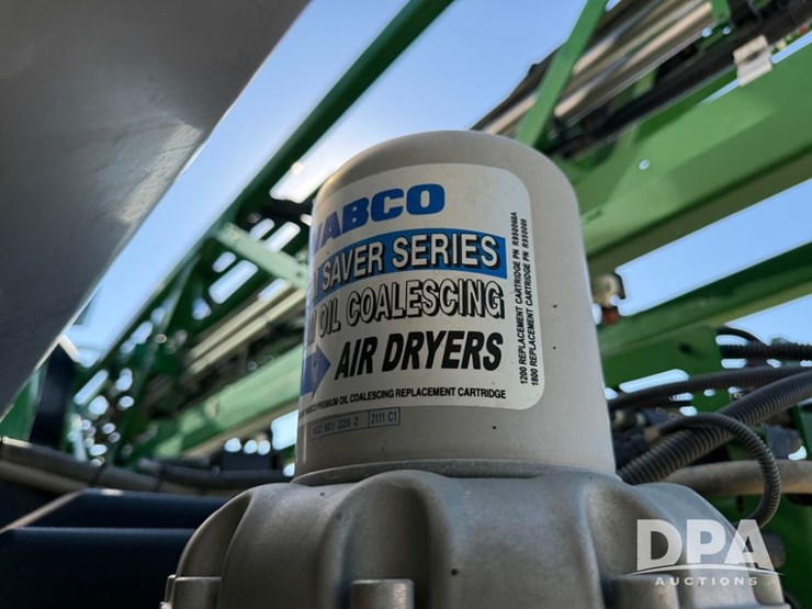 2022-john-deere-412r-image-111