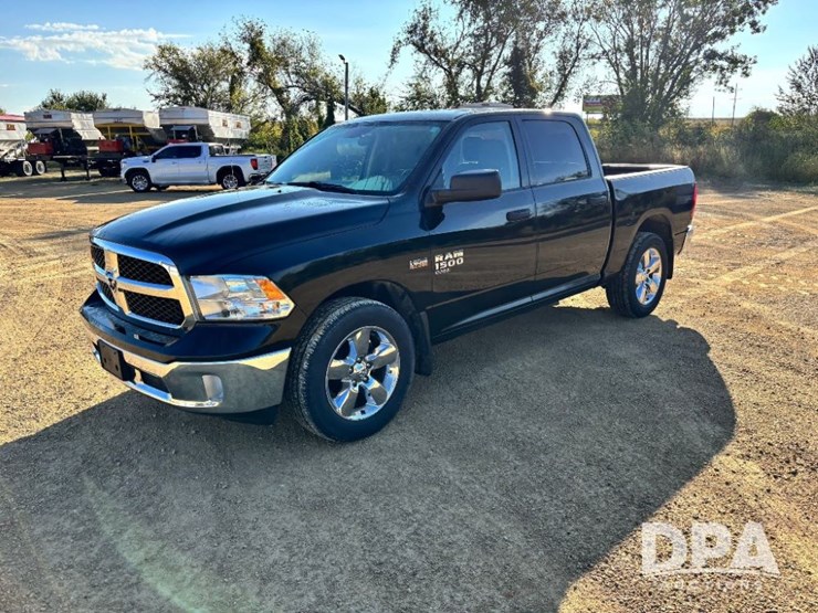 2019-dodge-ram-1500-image-14