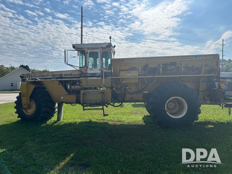 ag-chem-terra-gator-1603-image-3