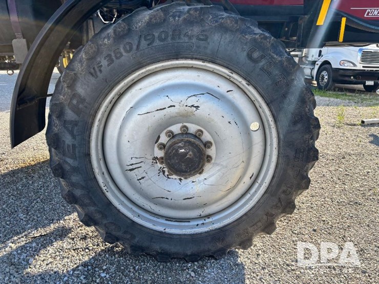 2015-case-ih-patriot-4440-image-69