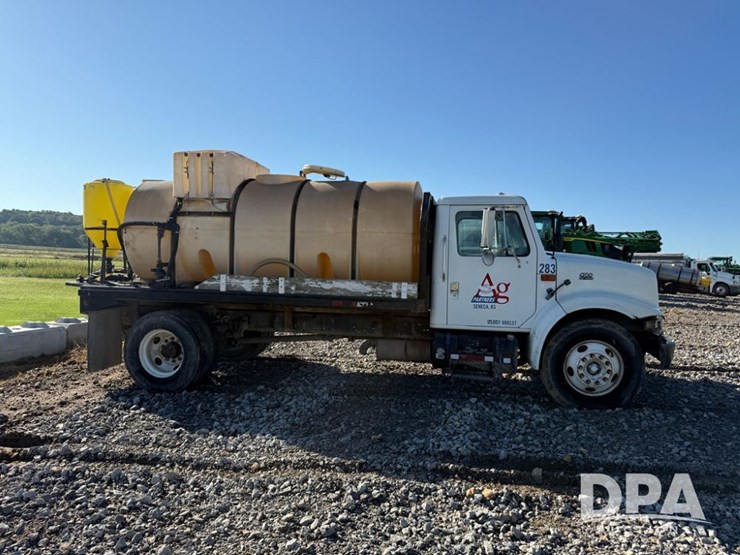 1999-international-4700-image-11