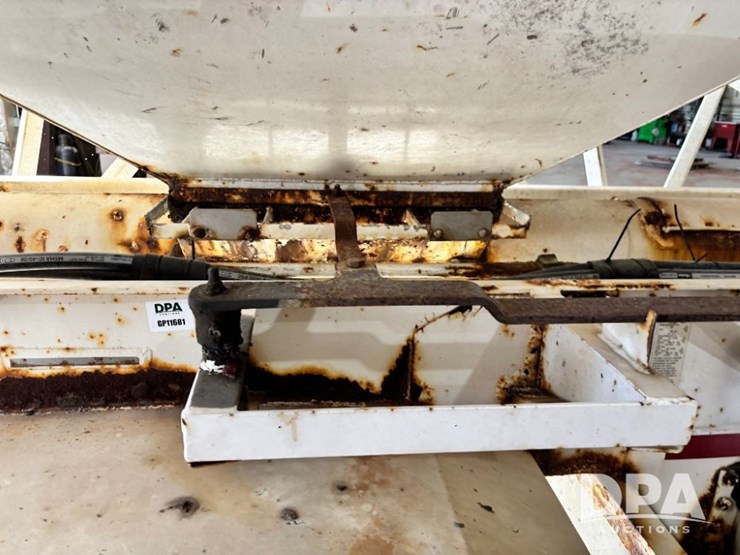 2013-ray-man-dry-tender-trailer-(gp11681,-unit-114)-image-26