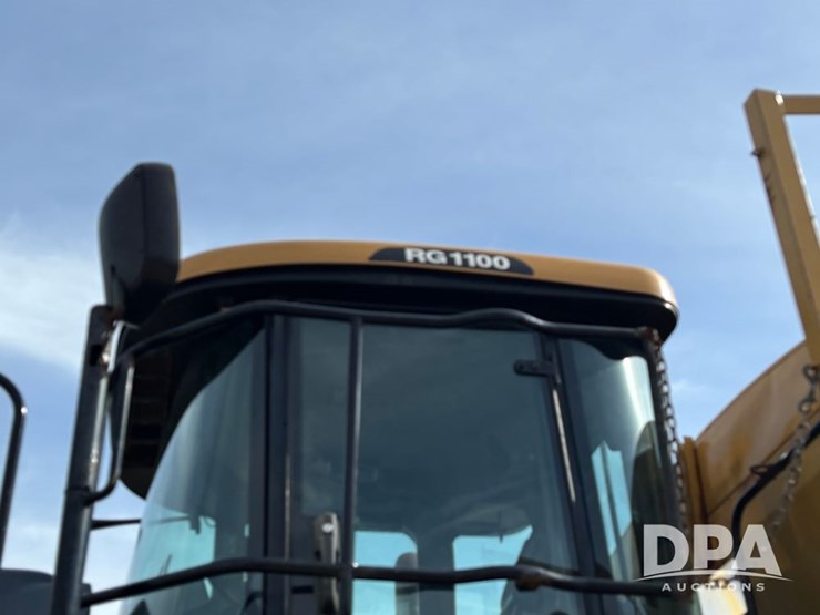 2014-ag-chem-rg1100-image-21