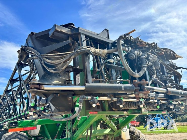 2014-john-deere-4940-image-86