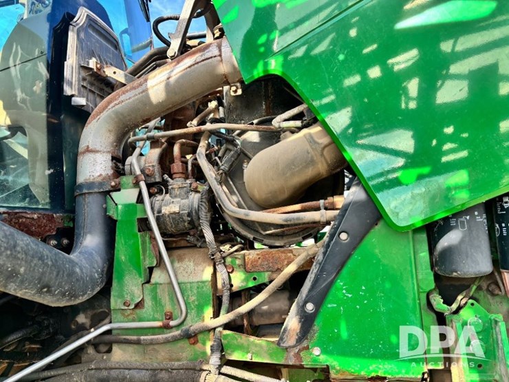 2014-john-deere-4940-image-34