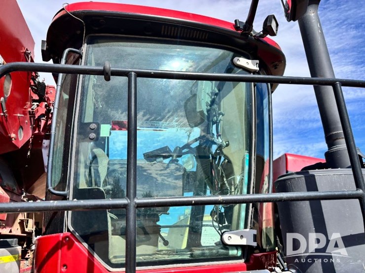 2014-case-ih-titan-4530-image-51