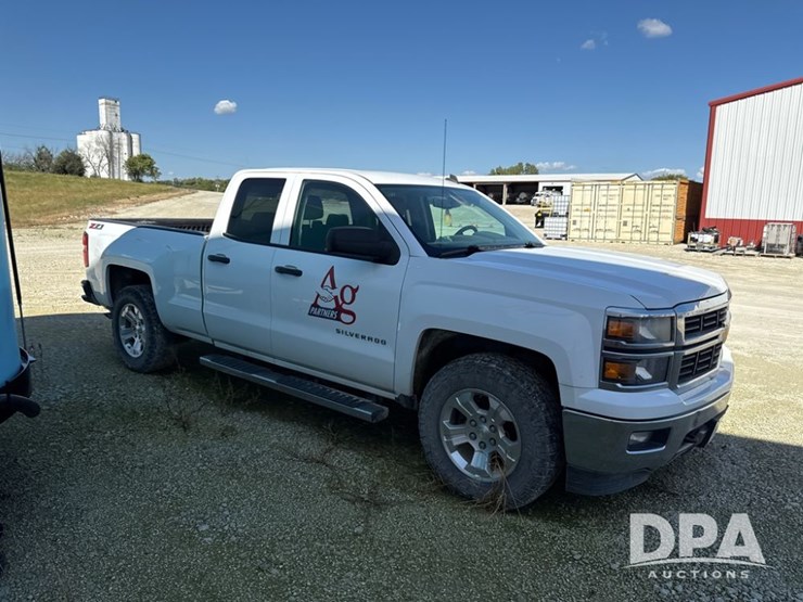 2014-chevrolet-silverado-image-9