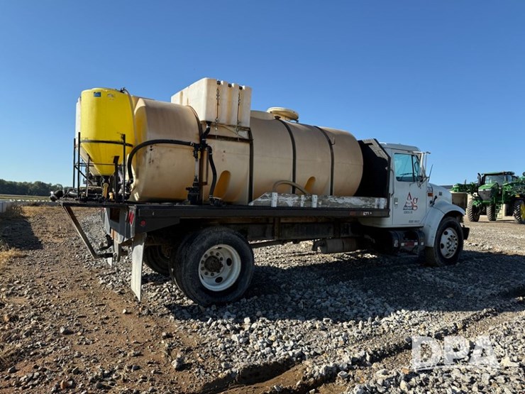 1999-international-4700-image-14