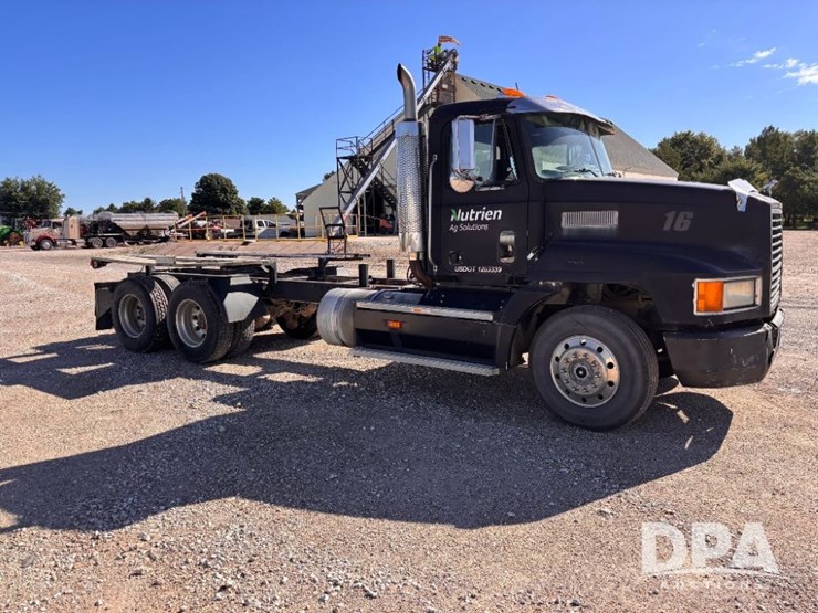 1994-mack-ch613-image-6