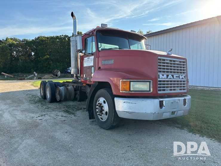 mack-ch613-image-17