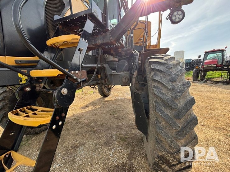 2014-ag-chem-rg1100-image-29