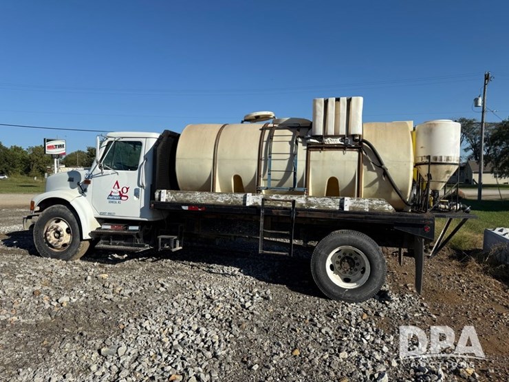 1999-international-4700-image-22