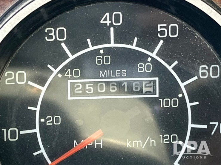 2002-kenworth-t800-image-55