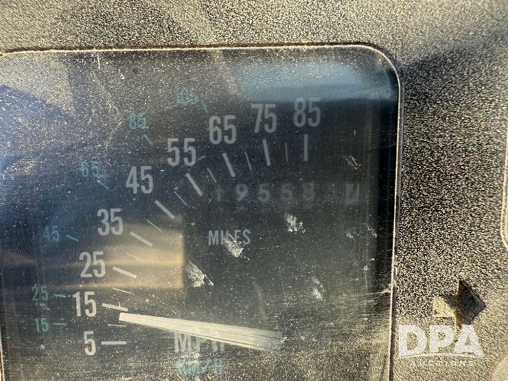 1991-international-4900-image-76