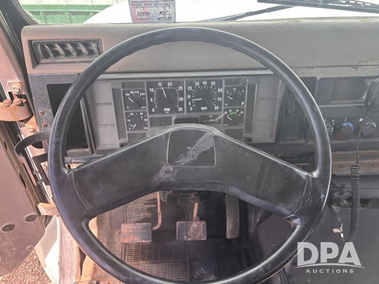 1993-ihc-4900-truck-(gp11369,-unit-44788)-image-53