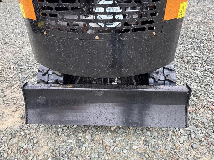 #6463-•-unused-future-ft13-mini-excavator-image-16