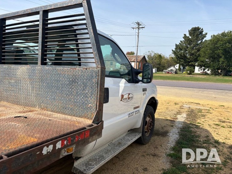 2003-ford-f350-image-26