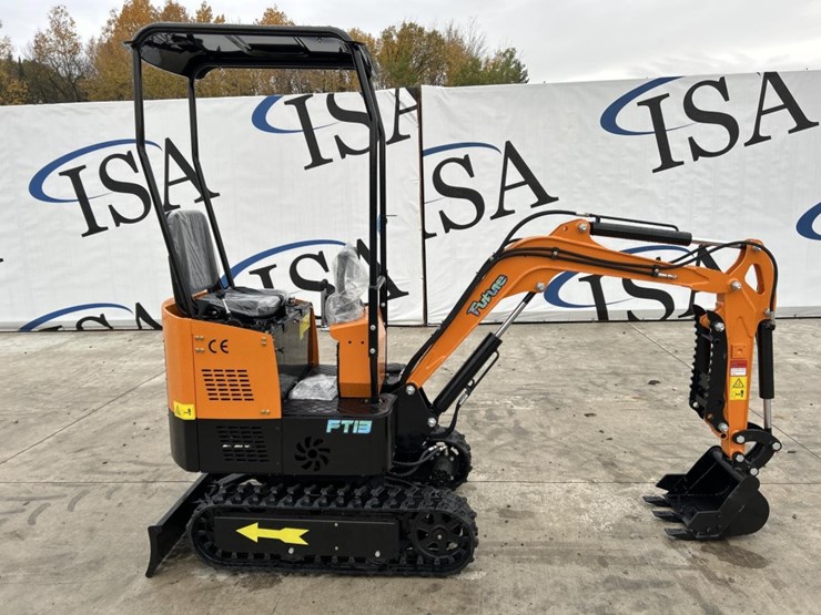#6463-•-unused-future-ft13-mini-excavator-image-6