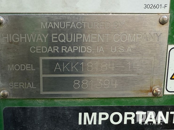 2021-john-deere-f4365-image-113