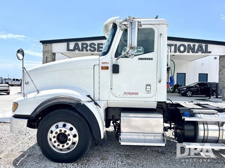 2014-international-paystar-5900-image-3