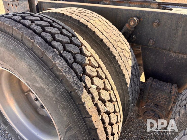 1994-mack-ch613-image-44