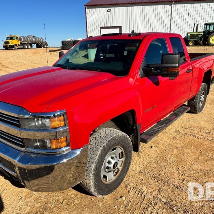 2016 CHEVROLET 2500