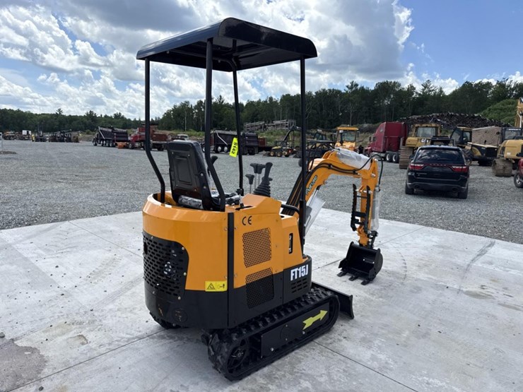 #6453-•-unused-future-ft15j-mini-excavator-image-5