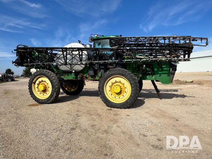 2014-john-deere-4940-image-3